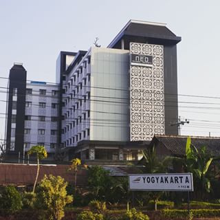 11352018_917160671637347_924970697_n